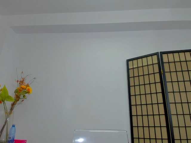 JessyBee's BongaCams show and profile