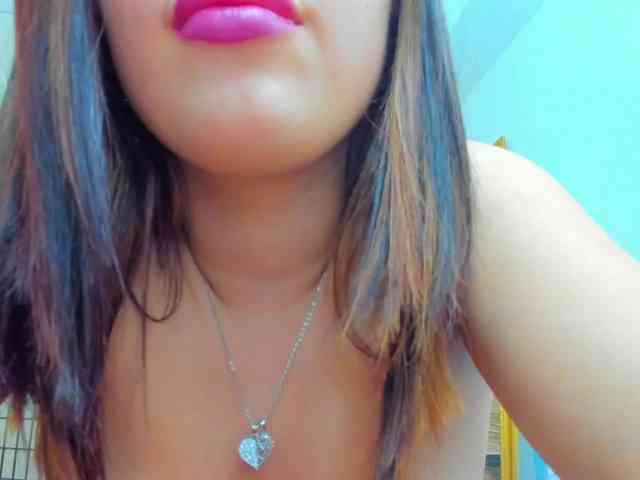 JessyBee Live Webcam on BongaCams