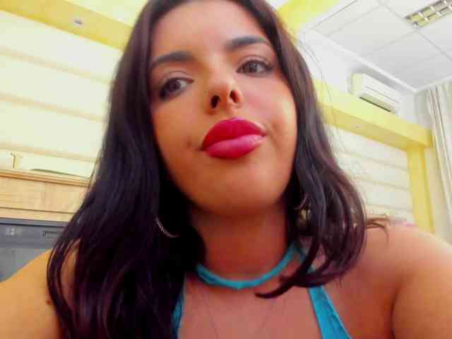 JessyBee bongacams