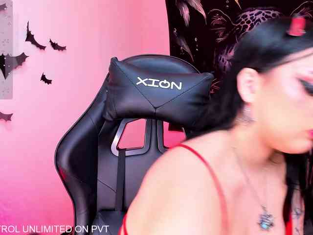 Nicol_Ruizz webcam