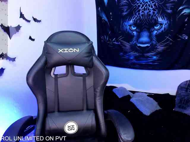 Nicol_Ruizz webcam