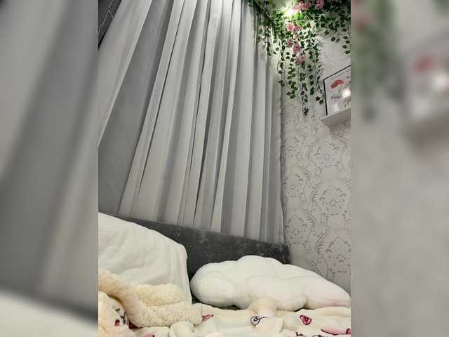 l1ttle-puppy's BongaCams show and profile