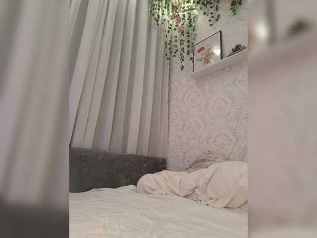 l1ttle-puppy's BongaCams show and profile