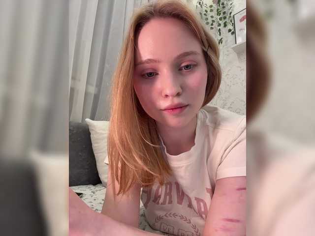 l1ttle-puppy's BongaCams show and profile