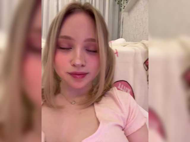 l1ttle-puppy's BongaCams show and profile