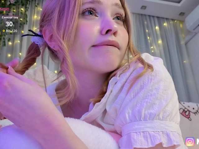 l1ttle-puppy's BongaCams show and profile