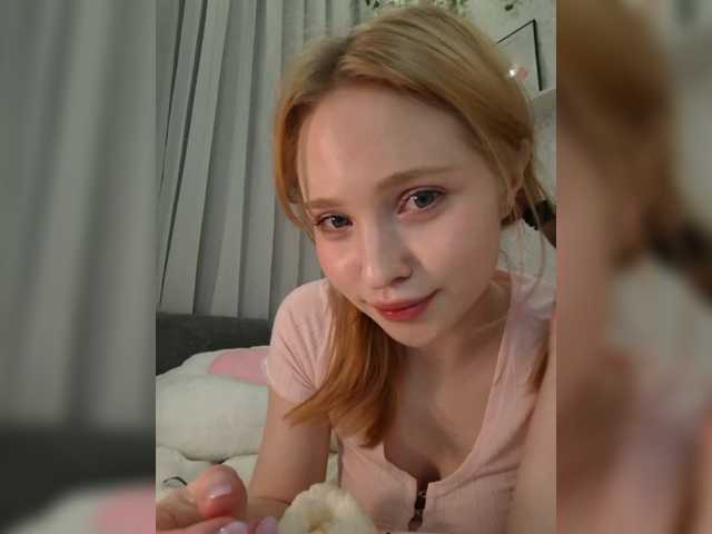 l1ttle-puppy's BongaCams show and profile