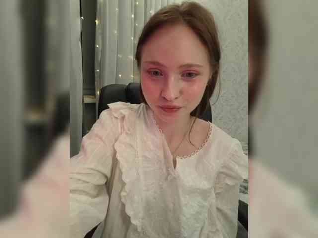 l1ttle-puppy Live Webcam on BongaCams
