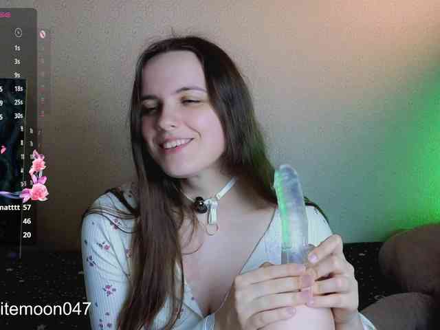 -whitemoon- webcam