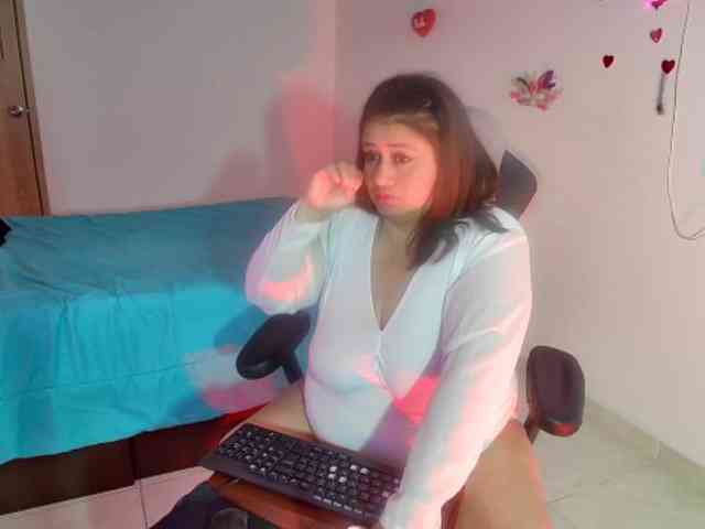LizzMilf webcam
