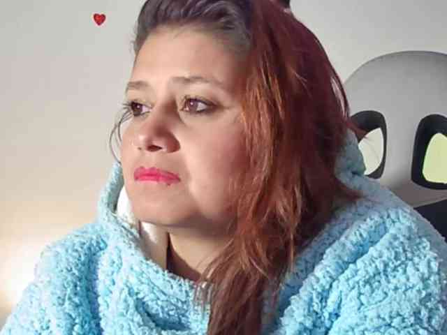 LizzMilf webcam