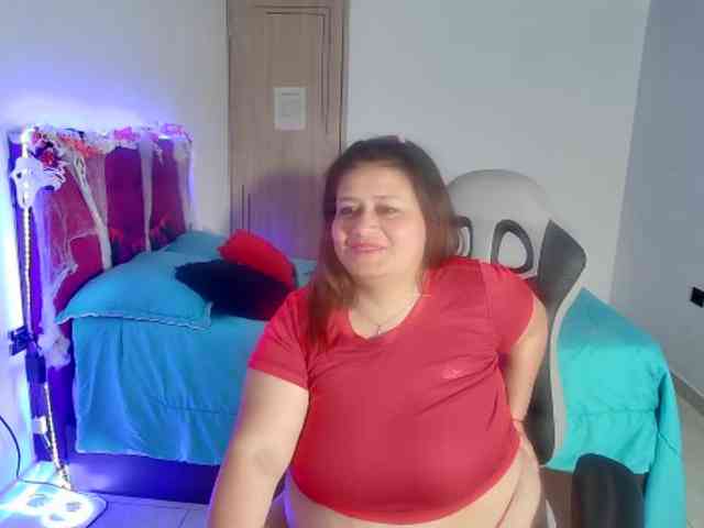LizzMilf webcam