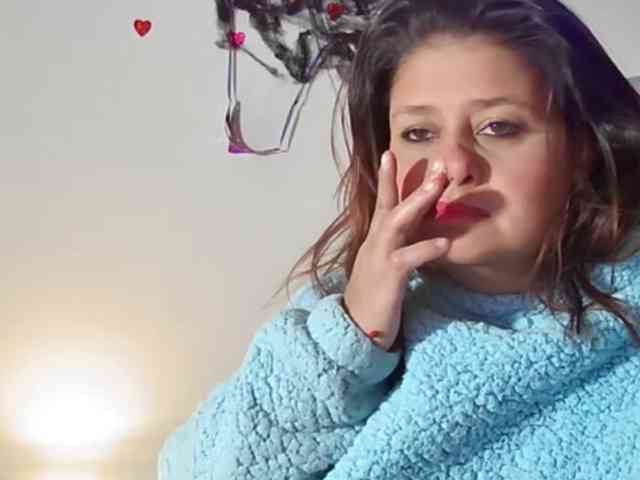 LizzMilf webcam