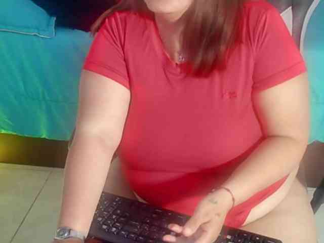 LizzMilf webcam