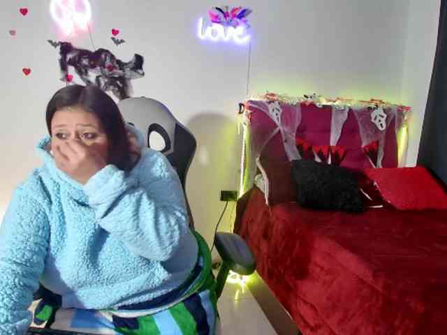 LizzMilf webcam