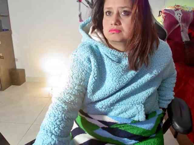 LizzMilf webcam