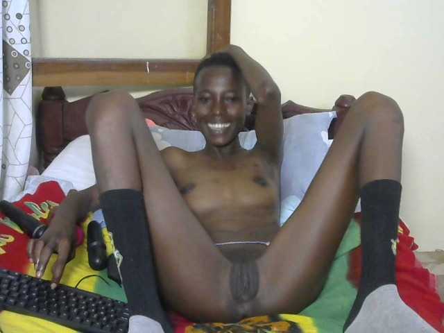 Dammyyaro's BongaCams show and profile