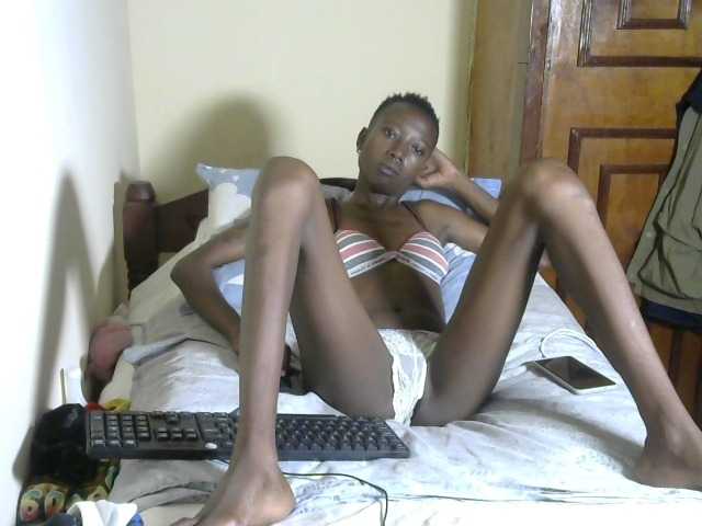 Dammyyaro's BongaCams show and profile