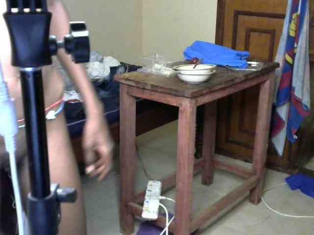 Dammyyaro Live Webcam on BongaCams