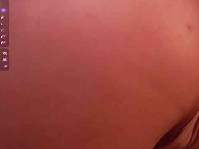 _Mia_ webcam