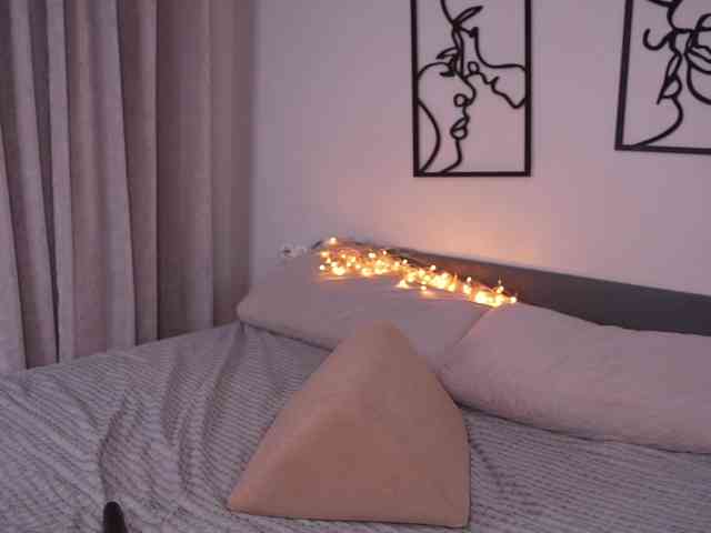 _Mia_ webcam