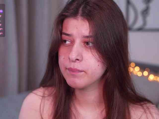 _Mia_ webcam