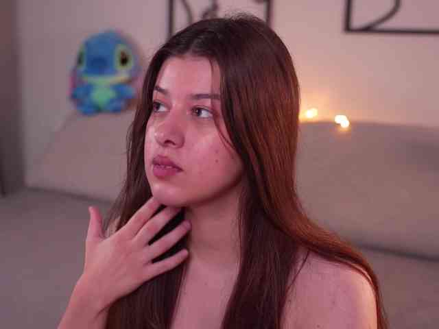 _Mia_ webcam
