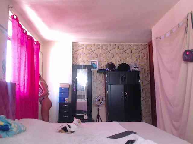 julianarise webcam