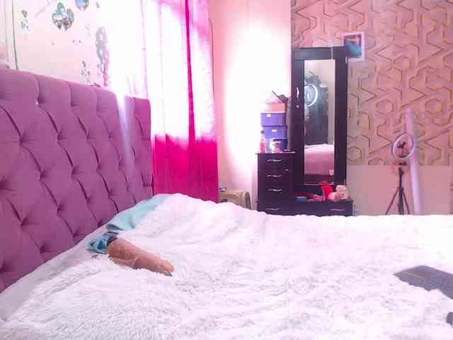 julianarise webcam
