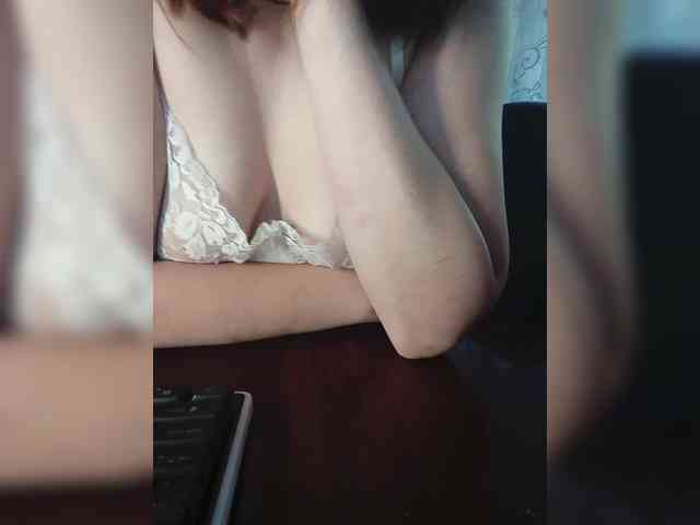 Ksusha2m webcam