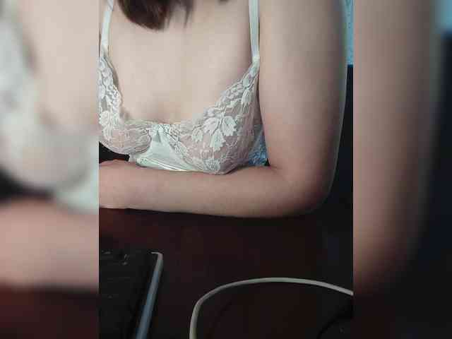 Ksusha2m webcam