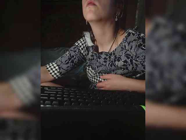 Ksusha2m webcam