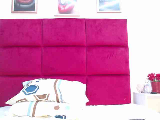 Cathalinna-Gomezz webcam
