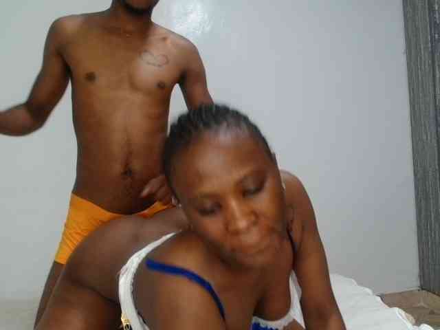 2peasandapod- webcam