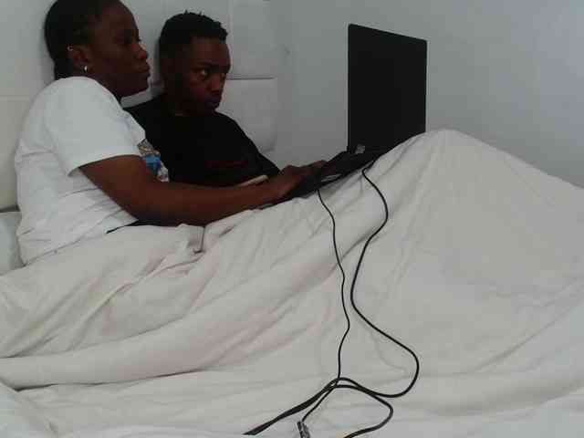 2peasandapod- webcam