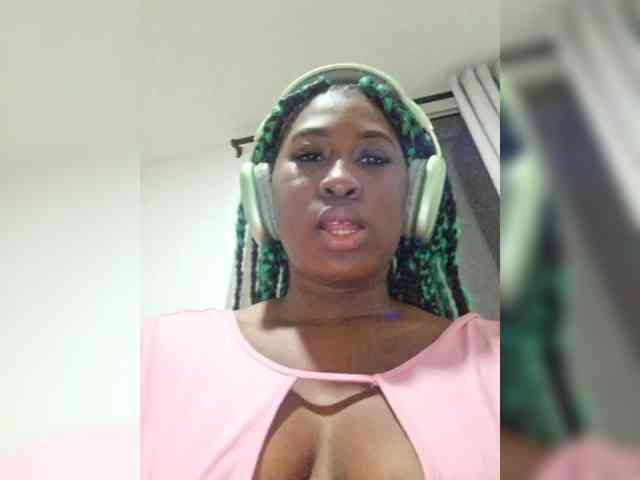 Khaliholmes Khaliholmes