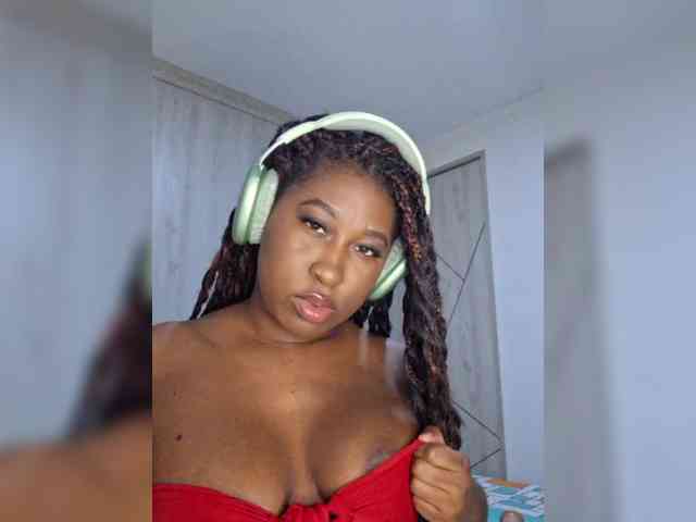 Khali1_ webcam