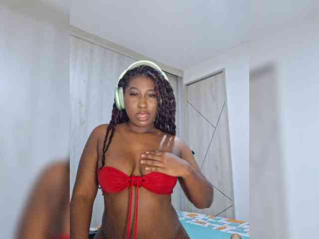 Khali1_ webcam