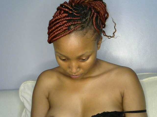 Cassieyk from BongaCams