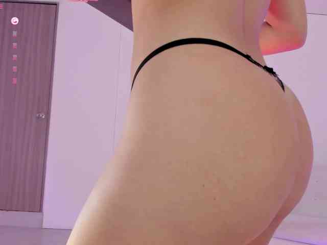Kristen-Brooks webcam