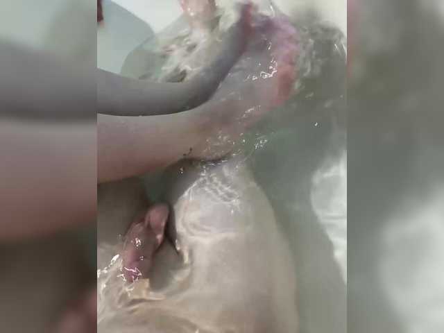 FoxyWhite77