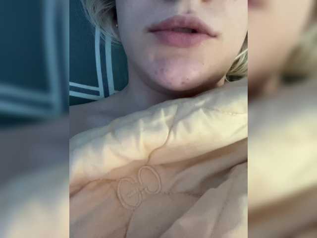 FoxyWhite77