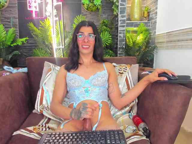 mandy-peaches Live Webcam on BongaCams