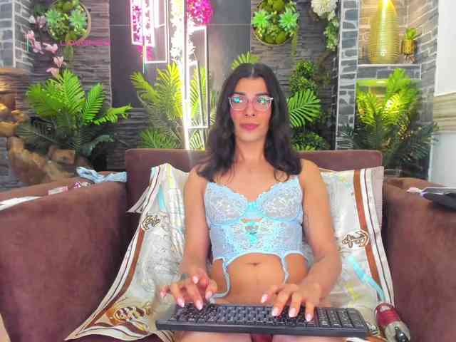 mandy-peaches Live Webcam on BongaCams