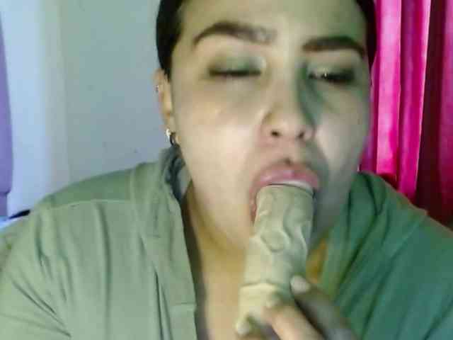 salmalopez webcam