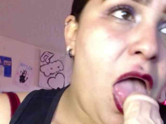 salmalopez Live Webcam on BongaCams