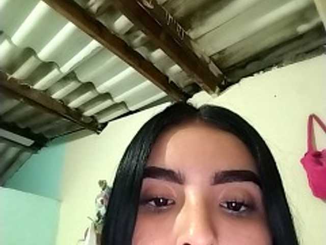  Bigtitsx chat room