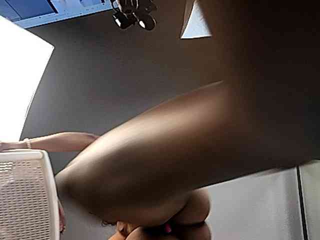 Bigtitsxxx webcam