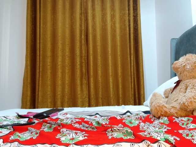 Misschocolate's BongaCams show and profile