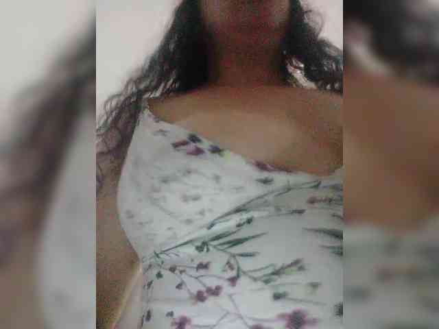 Loren-888 webcam